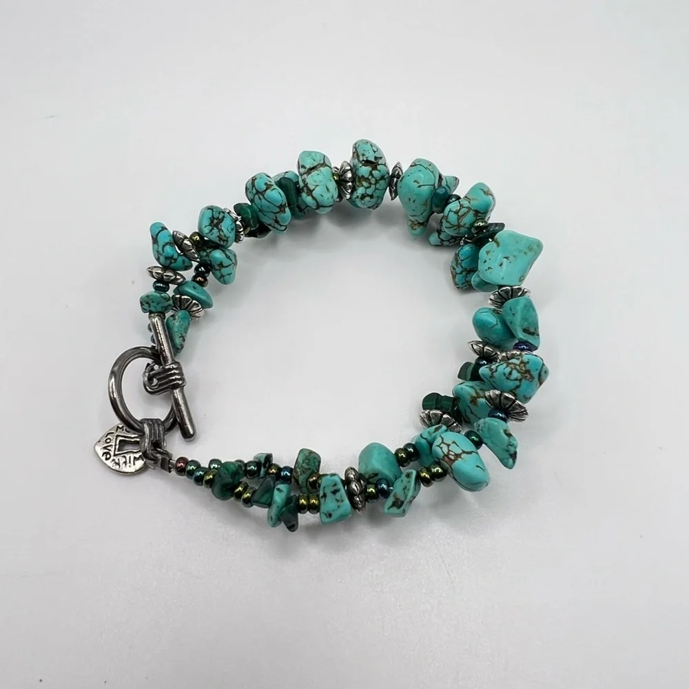 Turquoise Chip Beaded Bracelet Boho Southwestern Style 8”